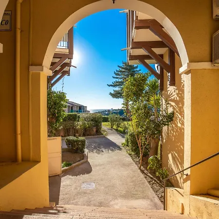 Village Cap Esterel - L'esquinade-97 By Interhome