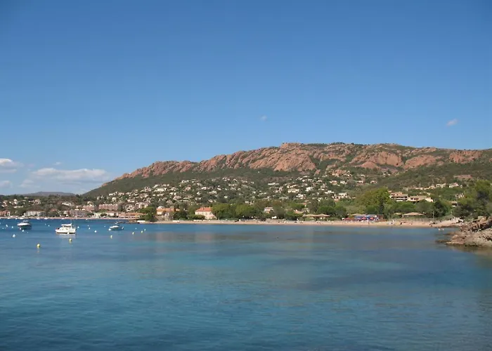 L'esquinade P1 111 By Interhome * Сен-Рафаэль